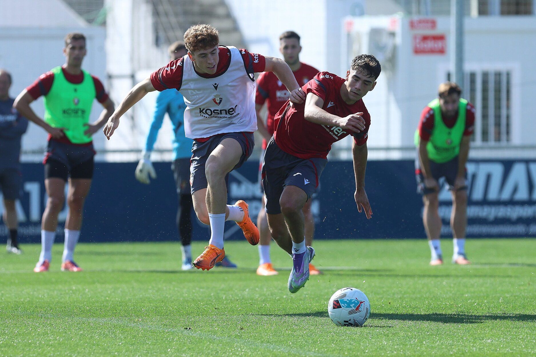 Fotos del entrenamiento de Osasuna (14/10/2025)