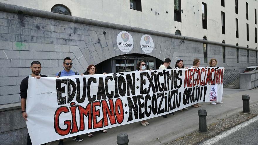 Patronales y sindicatos de la enseñanza concertada rechazan la propuesta y abogan por reducir las ratios