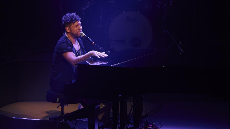 Pablo López, emoción y complicidad