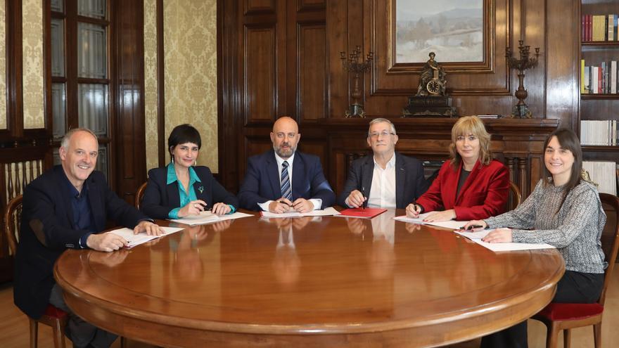 El Gobierno de Navarra lleva los presupuestos al Parlamento con su aprobación garantizada