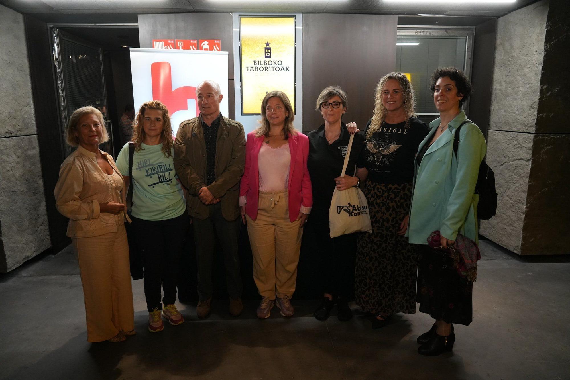 Julia Diéguez, Arantza Prieto, Juan Manuel Díaz, Begoña Castaño, Ana Belén Fernández, Susana Alaguero y Marta Velasco.