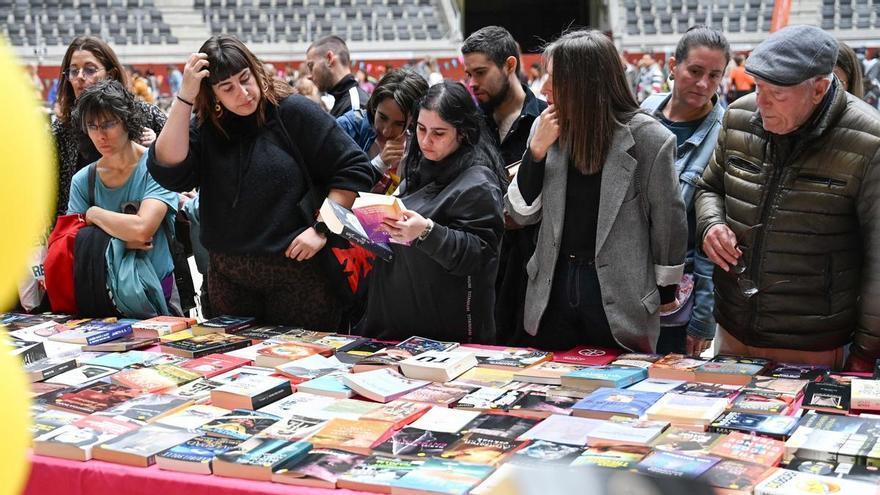 El Mercado de Trueque de Libros consolida su éxito con más de 8.000 intercambios