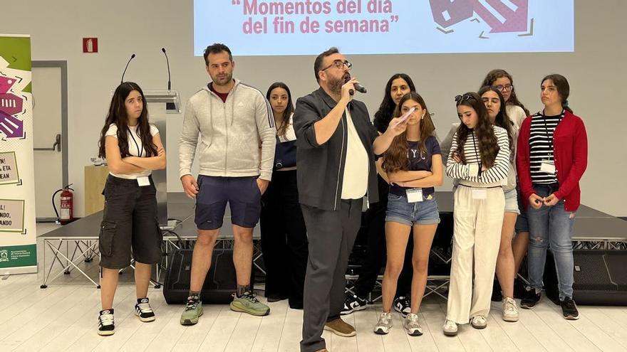 El programa Kidez Kide celebra su IX edición con la participación de jóvenes de Vitoria y Colombia