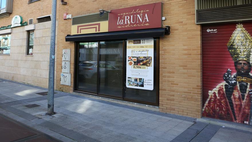 La sidrería La Runa baja la persiana en la Rochapea tras dos décadas de historia