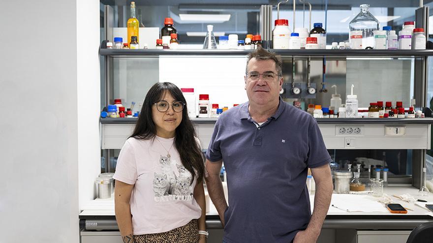 Los investigadores que limpian agua contaminada