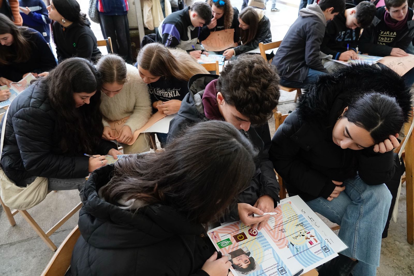 En imágenes: colas para acceder a una Durangoko Azoka a reventar