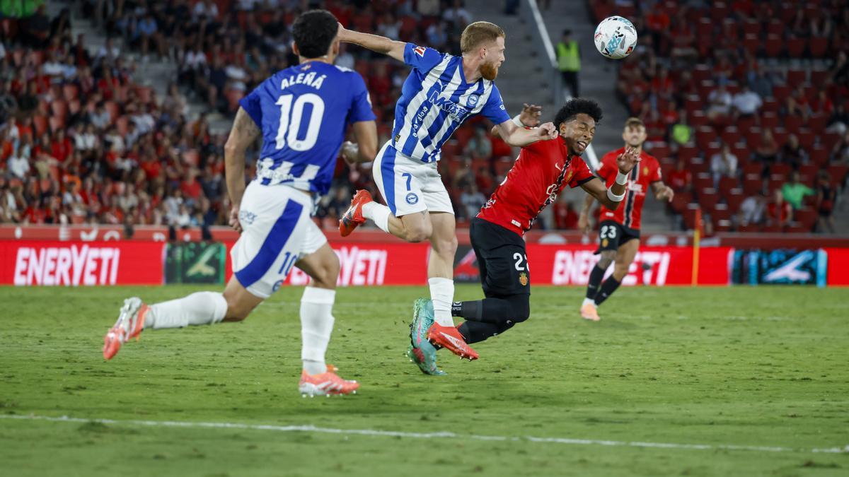 En imágenes: El Alavés pierde ante el Mallorca en Son Moix
