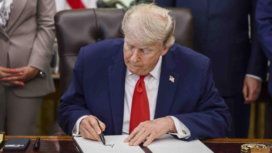 Trump celebra su 80 cumpleaños con la expectativa de la esperada firma del acuerdo con Irán