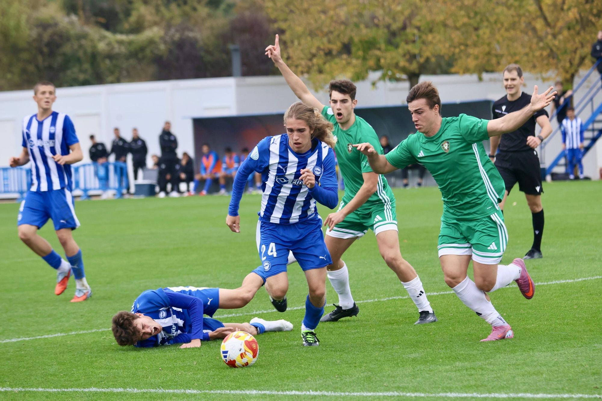 En imágenes: "Alavés B contra el Gernika"