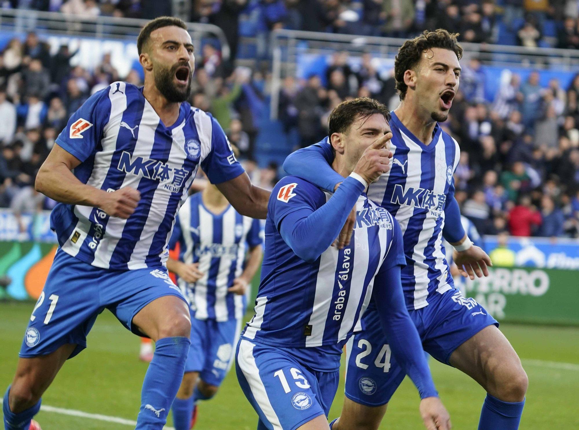 Todas las fotos del Alavés - Real Sociedad