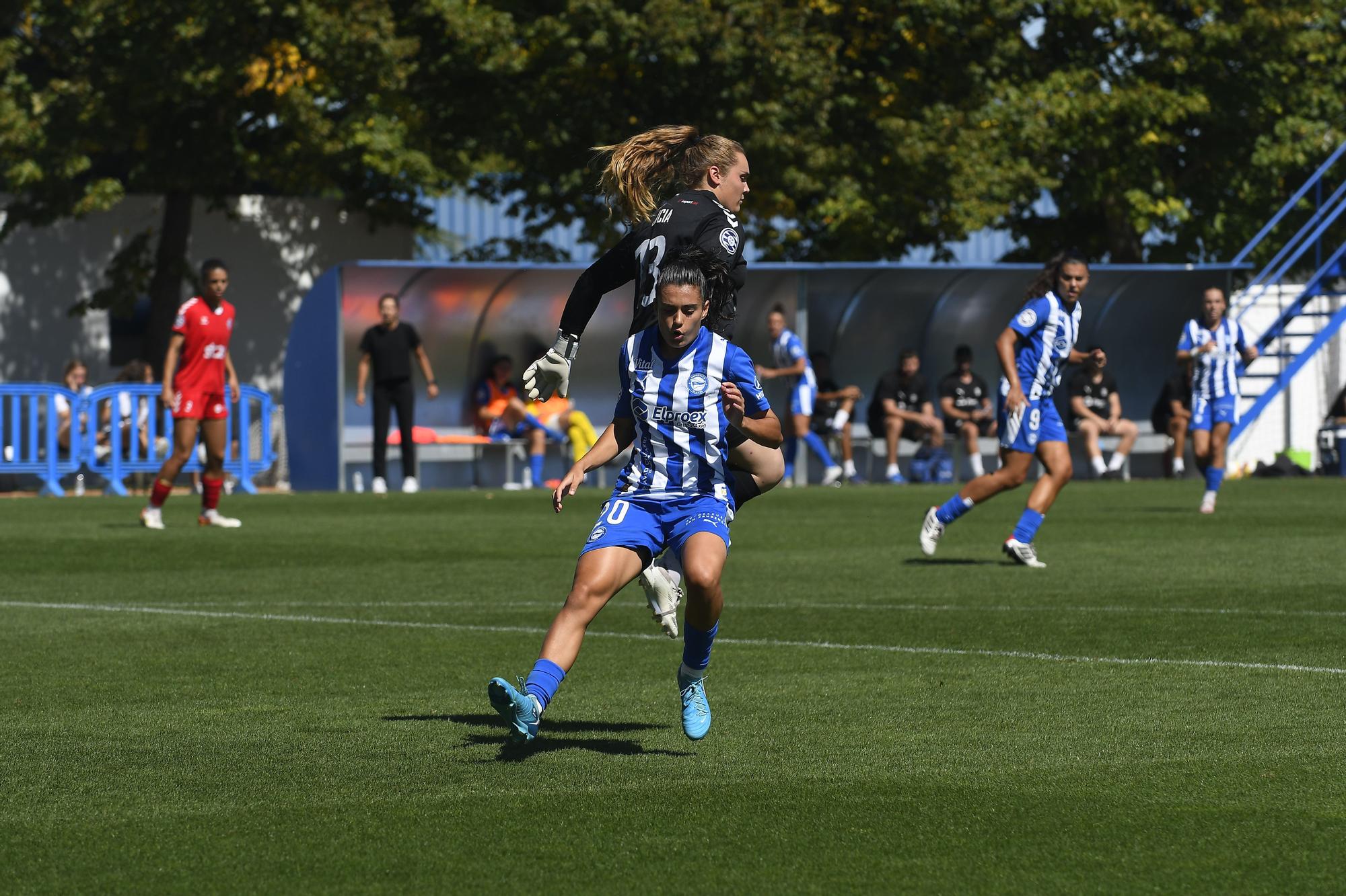 En imágenes: Las Gloriosas debutan en casa con una gran victoria (3-1)