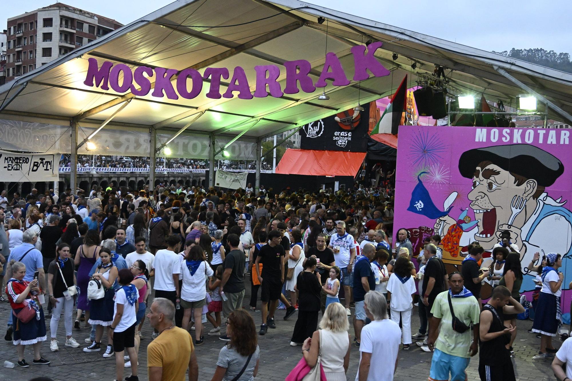 Bilbao está de fiesta: fotos del primer día de Aste Nagusia 2025