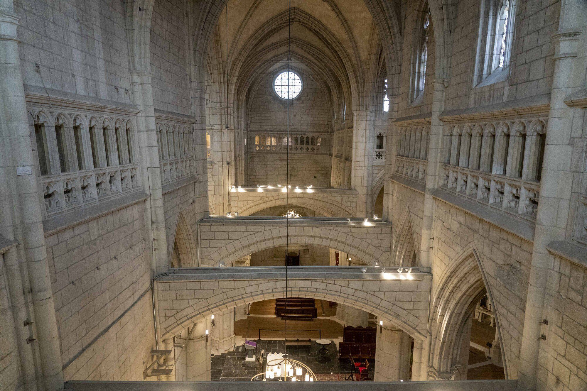 En imágenes: Así es la Catedral Santa María 30 años después de su cierre