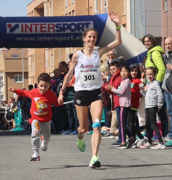 Imágenes de la carrera de Hiru Herri en Huarte este domingo