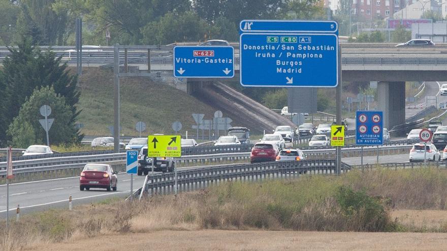 Fallece un motorista en un accidente en la salida de la AP-1 Vitoria
