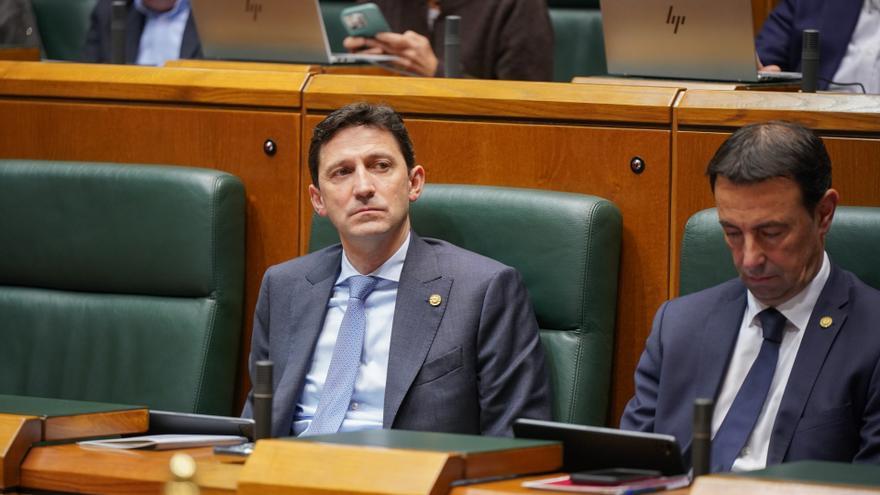 D'Anjou pide que los presupuestos de 2027 no se aborden como "táctica política" en un año electoral