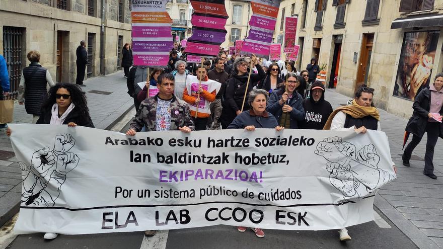 Empleados de Intervención Social de Álava se movilizan por un convenio "digno" y critican la "rácana" propuesta patronal