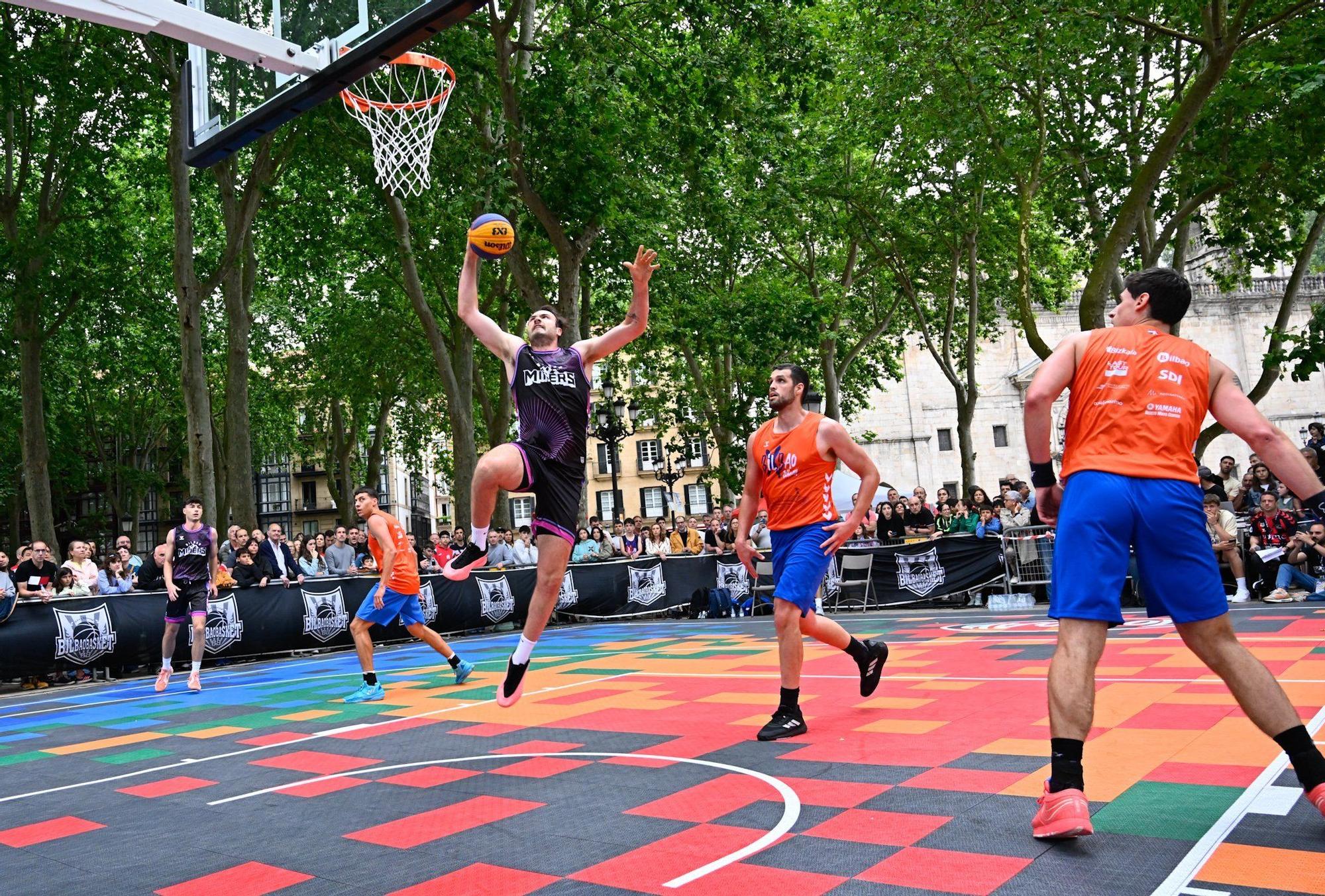 En imágenes: Bilbao se sube al carro del baloncesto 3x3