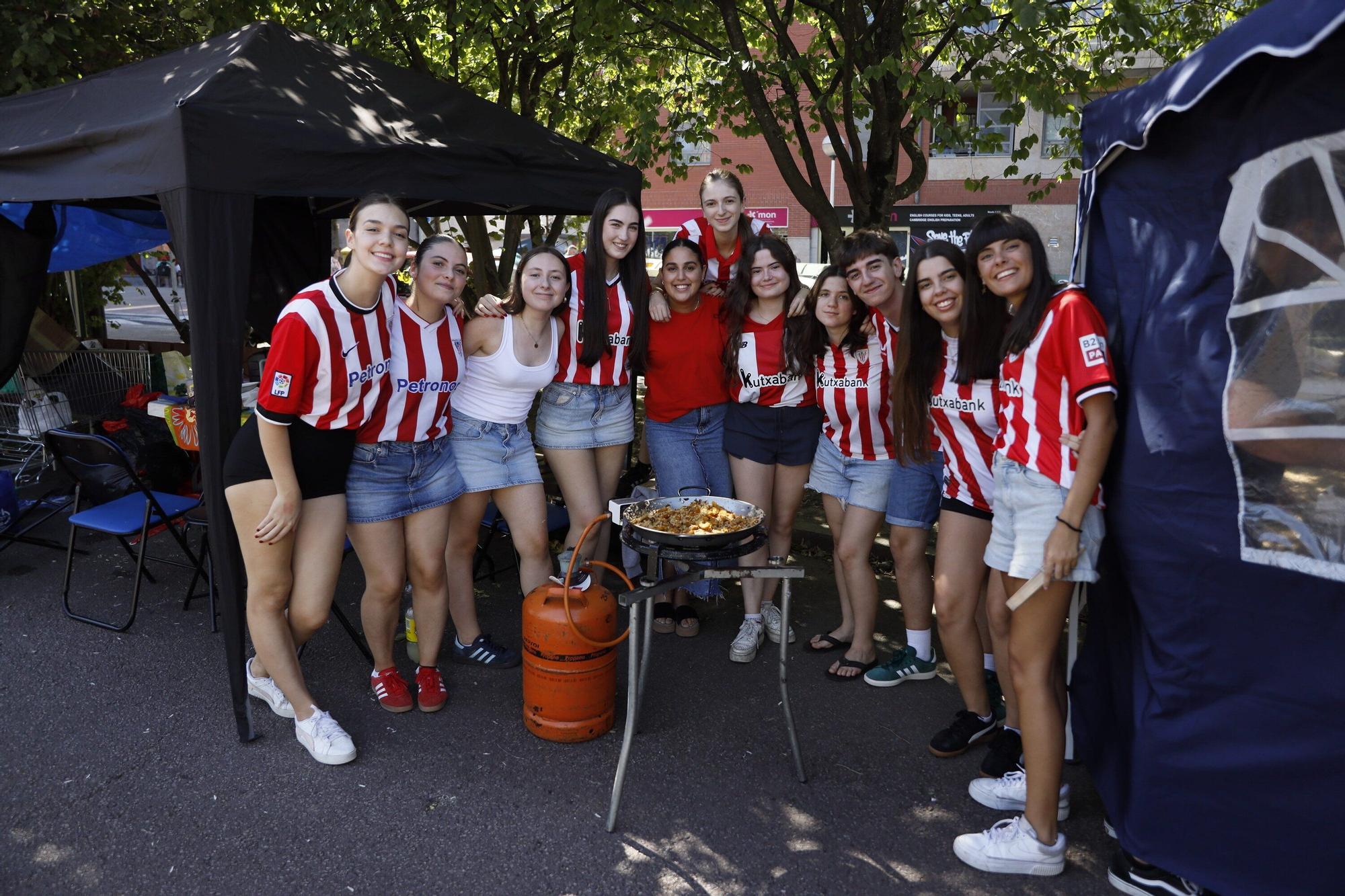 En imágenes: el calor no frena las paellas en Miribilla