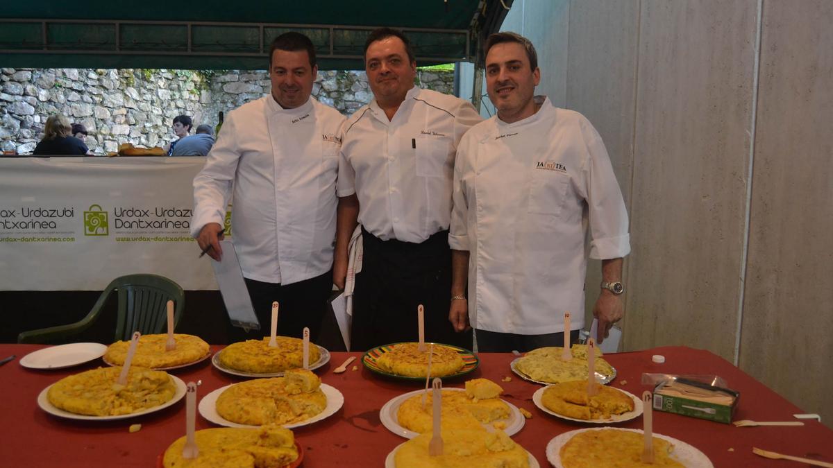 Ganadores del concurso de tortillas del año pasado.
