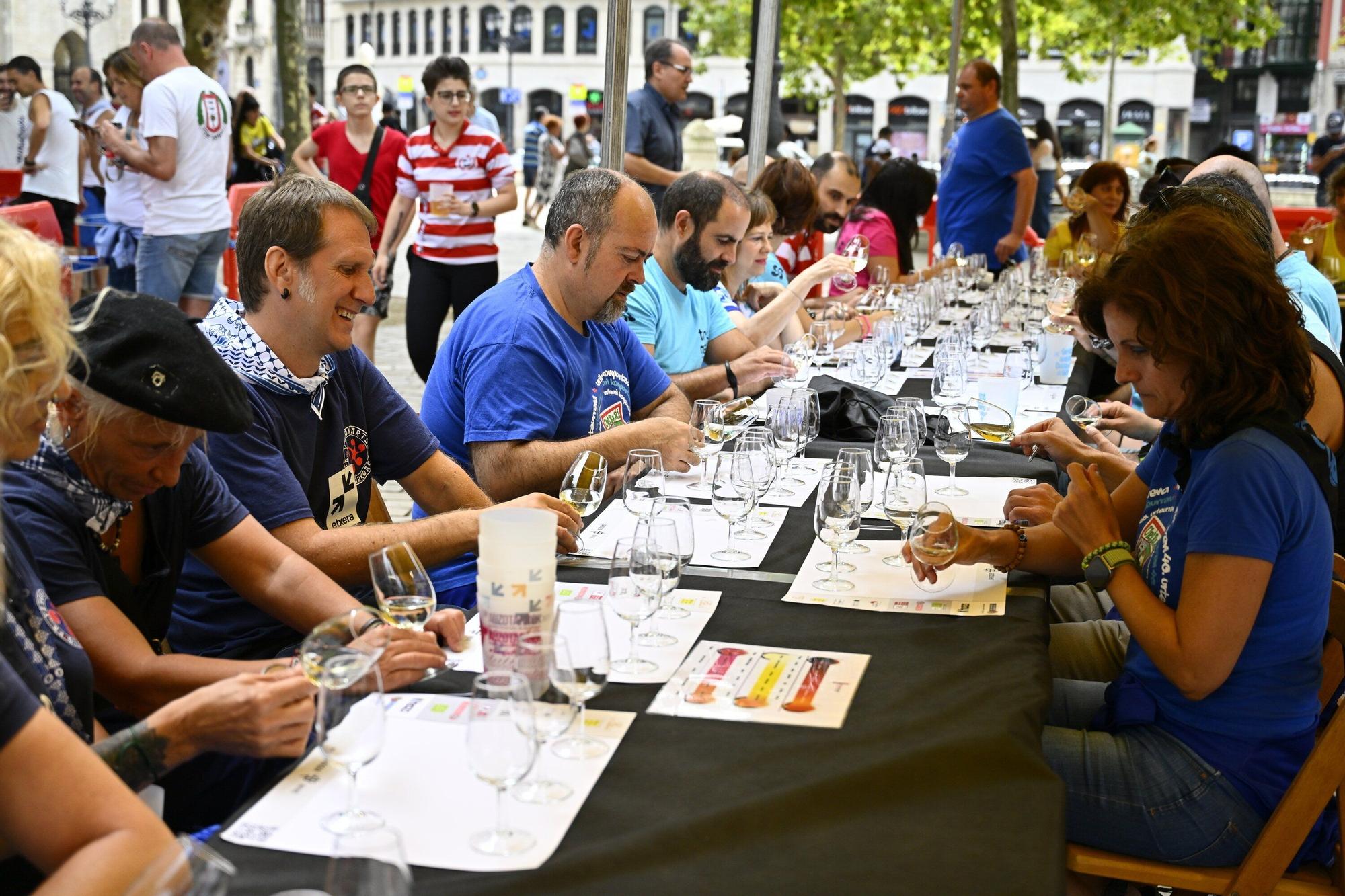 En imágenes: Bilboko Konpartsak calienta motores para Aste Nagusia