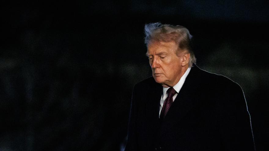 Trump asegura que llegará "pronto" a un acuerdo con Cuba, aunque antes se ocupará de Irán