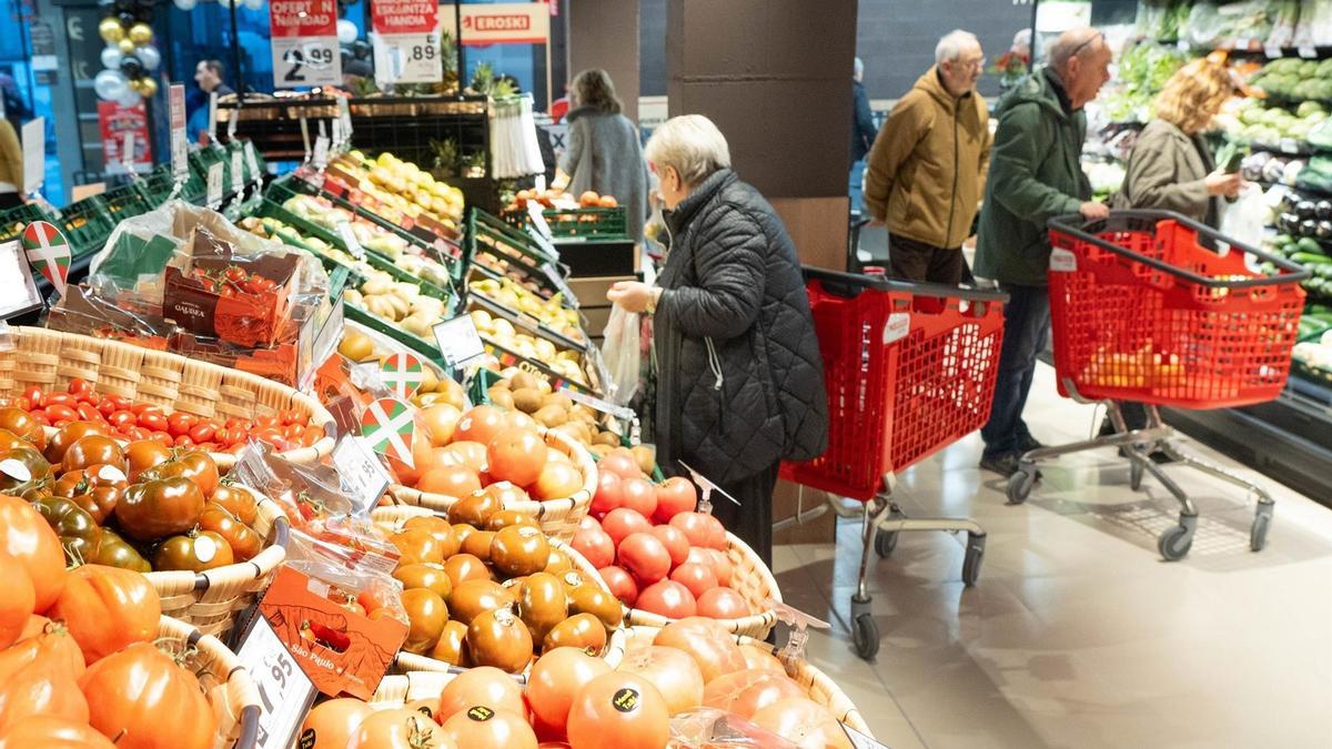 Eroskik 66,3 milioi euroko emaitza positiboa du izan du hirugarren hiruhilekoan, iaz baino 38,7 milioi gutxiago.