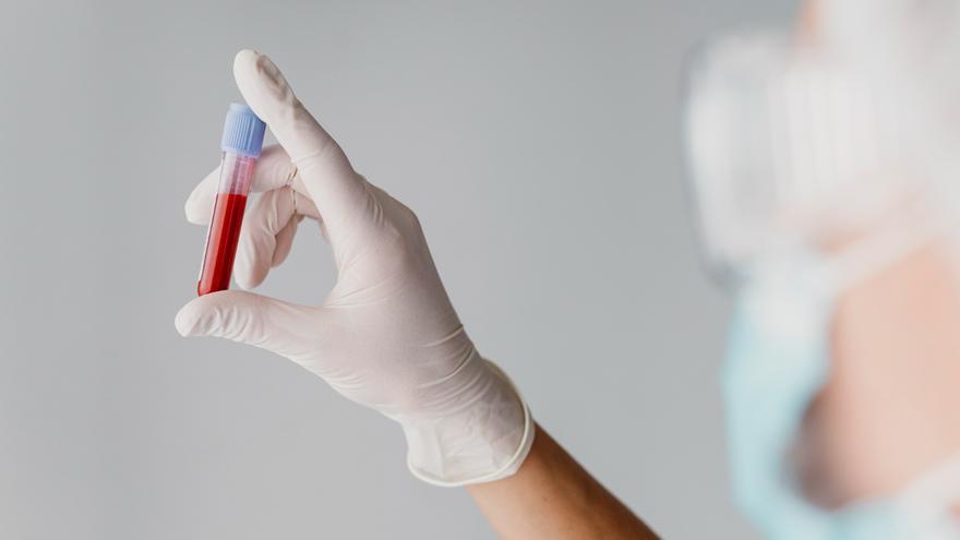 ¿Cada cuánto hay que hacerse una analítica de sangre? Los síntomas que deberían preocuparte