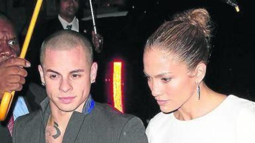 Casper Smart desarrolla su instinto paternal con los hijos de Jennifer