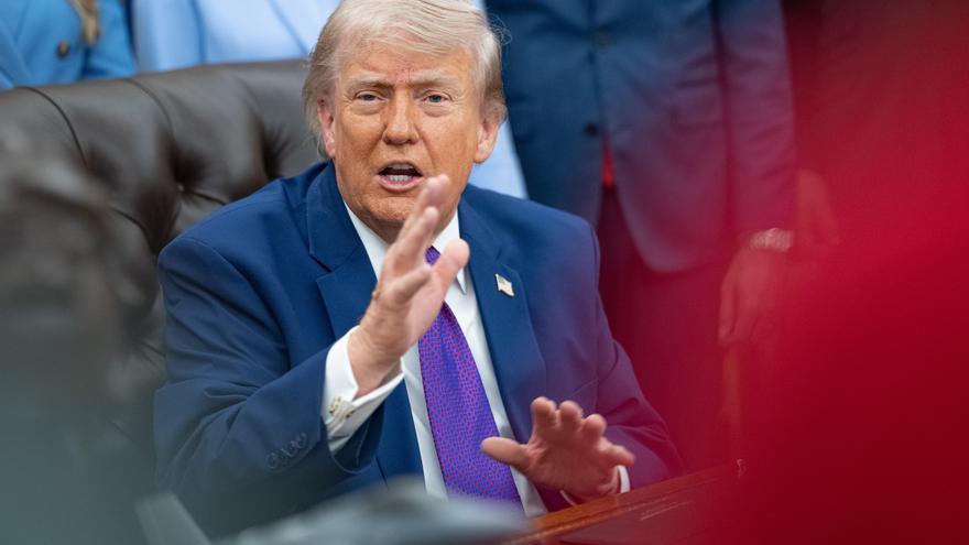 Trump dialogará con Cuba pese a considerarla un Estado fallido: "Solo va en una dirección, hacia abajo"