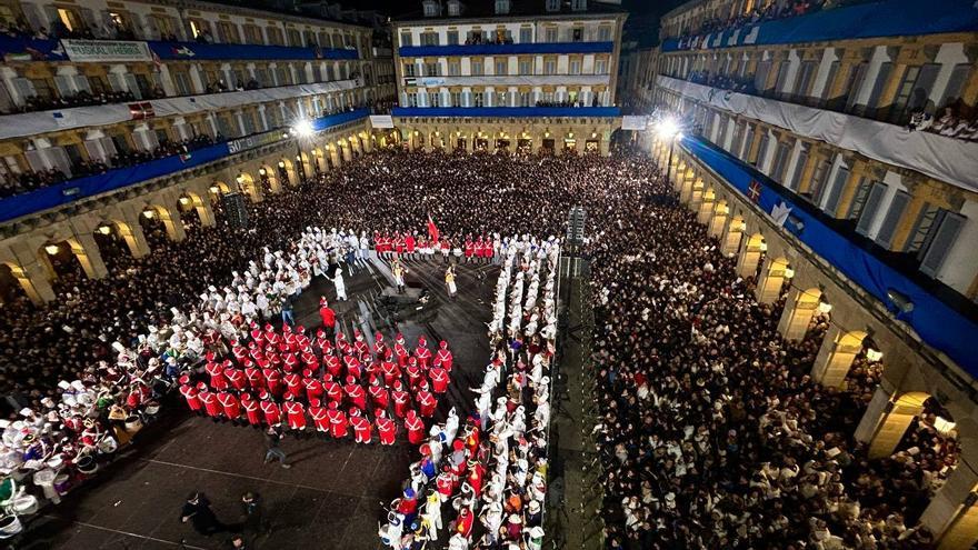 Covite denuncia un 'ongi etorri' a presos de ETA "camuflado" en la Tamborrada