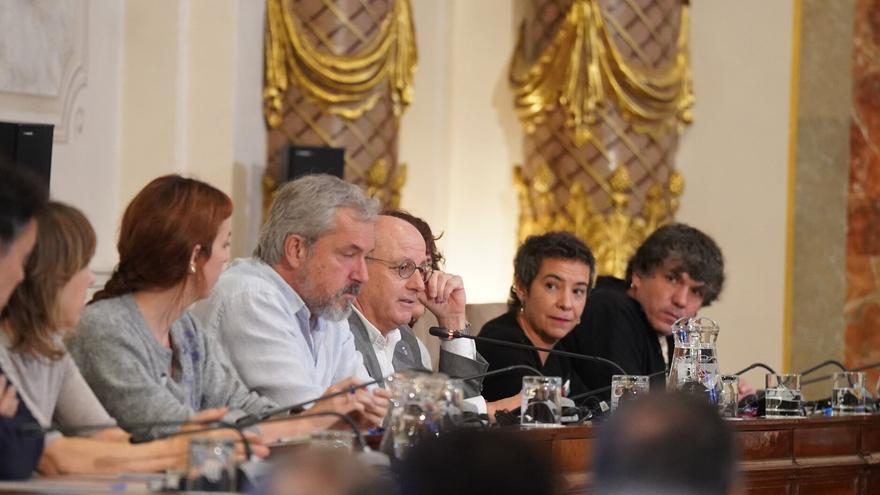 Así ha sido la bienvenida de la oposición a Jon Insausti como alcalde de Donostia