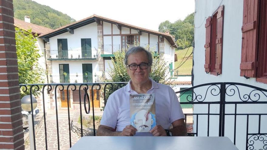 “En la Navarra del 36 existieron dos fórmulas de fascistización: el carlismo y el falangismo”