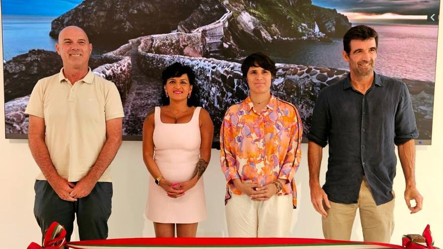 Bermeo abre las puertas de Gaztelugatxe Zentroa para impulsar un turismo sostenible y con arraigo