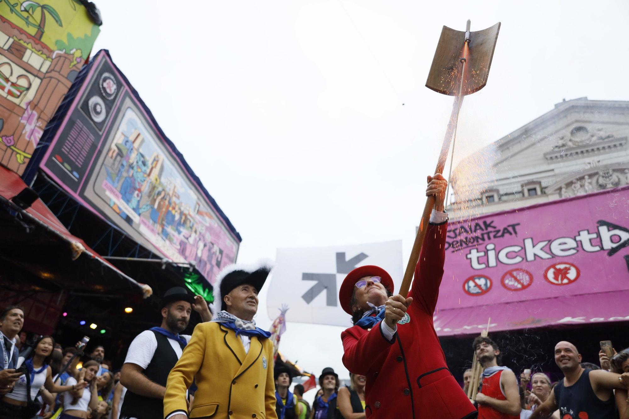 Bilbao está de fiesta: fotos del primer día de Aste Nagusia 2025
