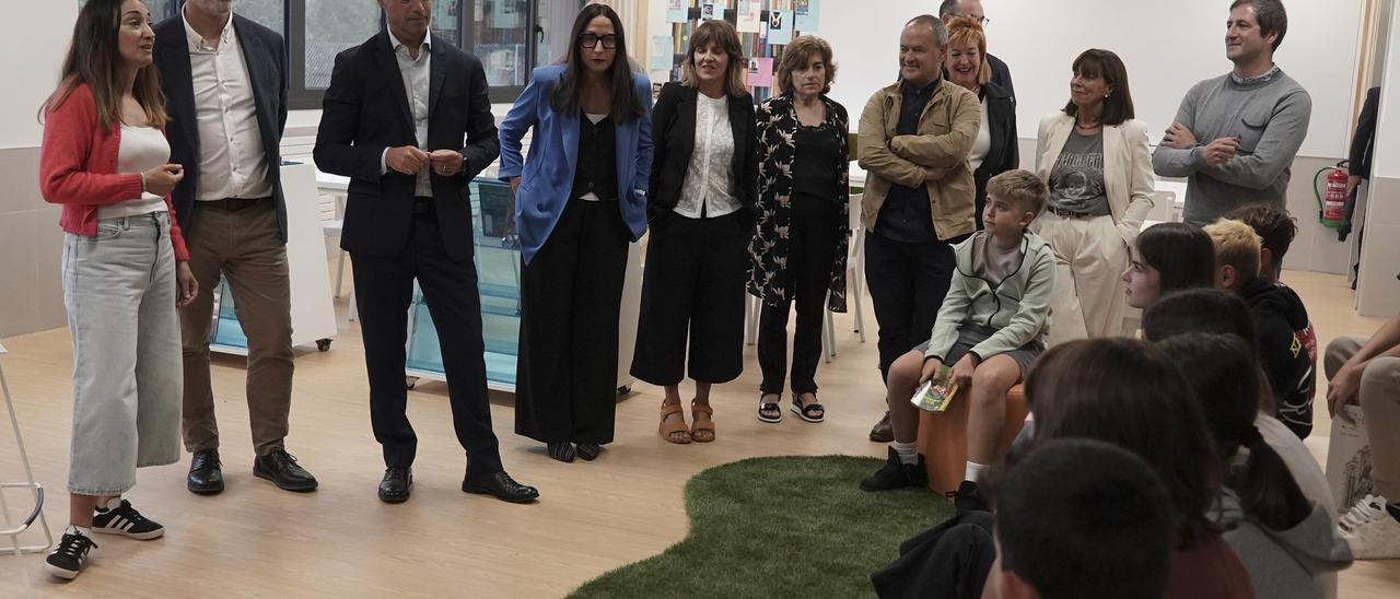 El Gobierno vasco activa Eskola Bikaina Denontzat, la mesa por una escuela inclusiva, equitativa y de calidad