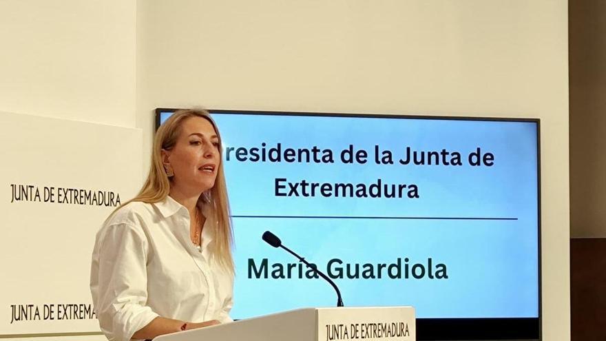Extremadura adelanta las elecciones al 21 de diciembre