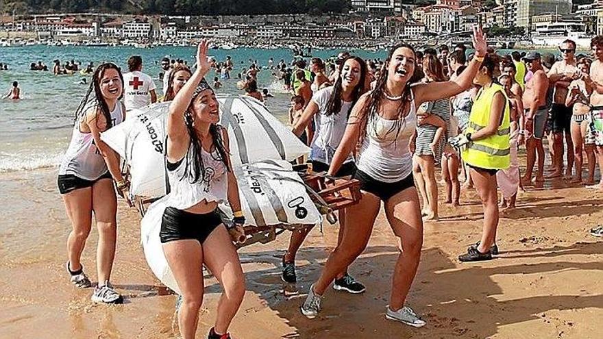 Piratak, festaren eta kaiaren jabe