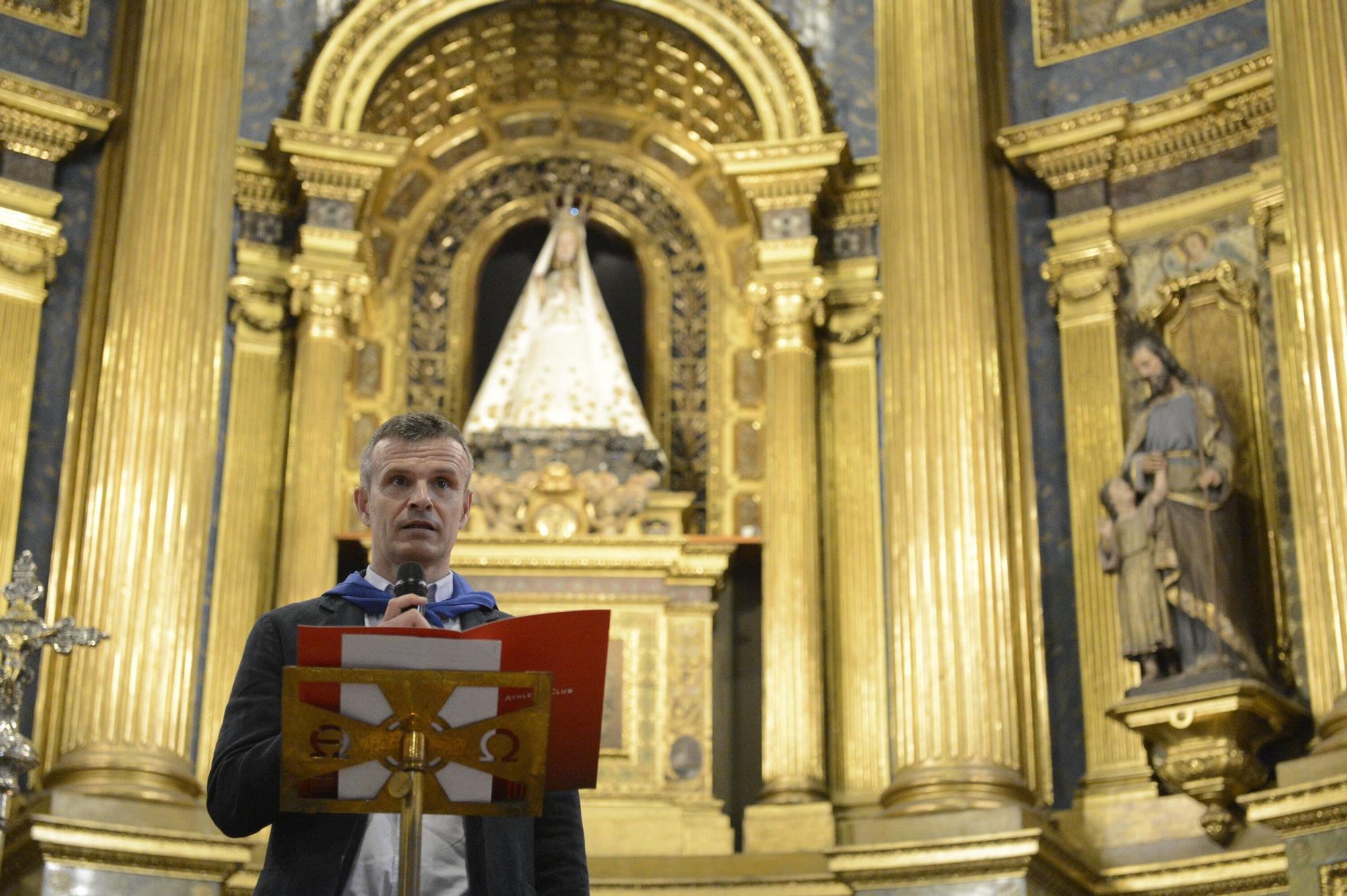 En imágenes: así ha sido la visita del Athletic a la Amatxu de Begoña