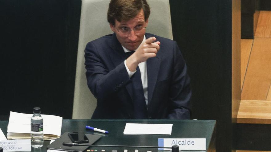 Almeida justifica el contrato de las mascarillas: &quot;Hay que entender el contexto&quot;