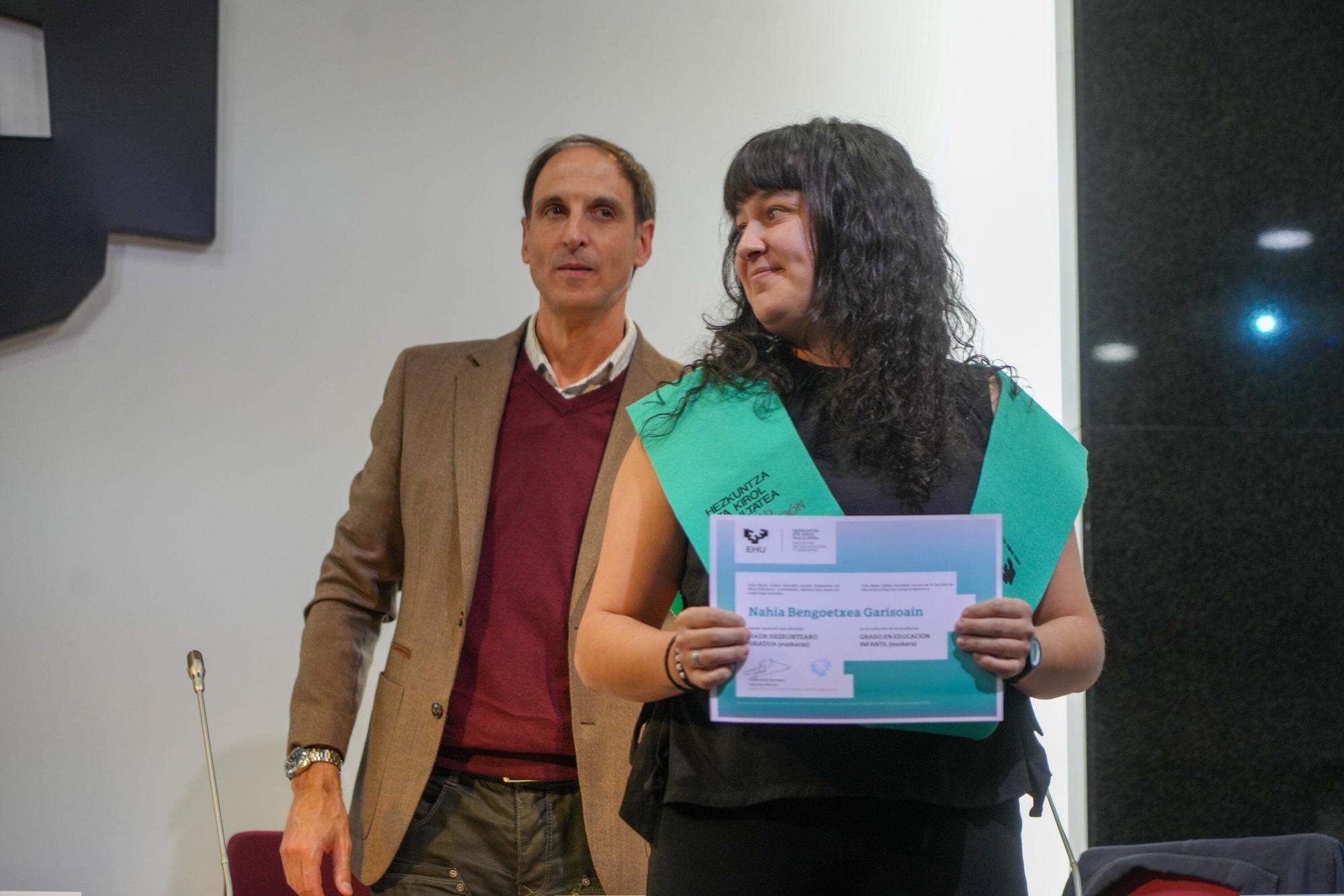 En imágenes: Graduación de la 12ª promoción de los grados de Educación de la EHU