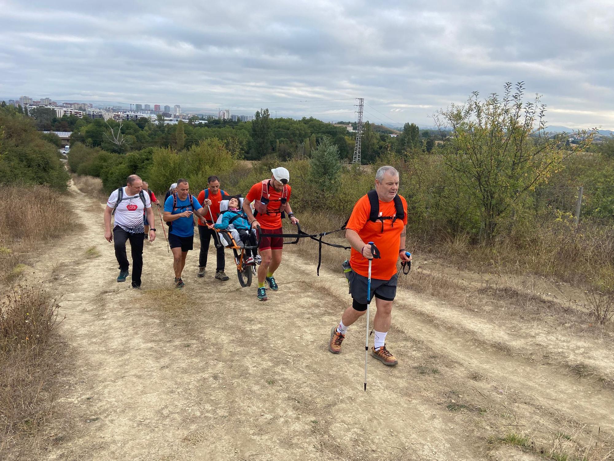 En imágenes: Reto en Olarizu con Montes Solidarios