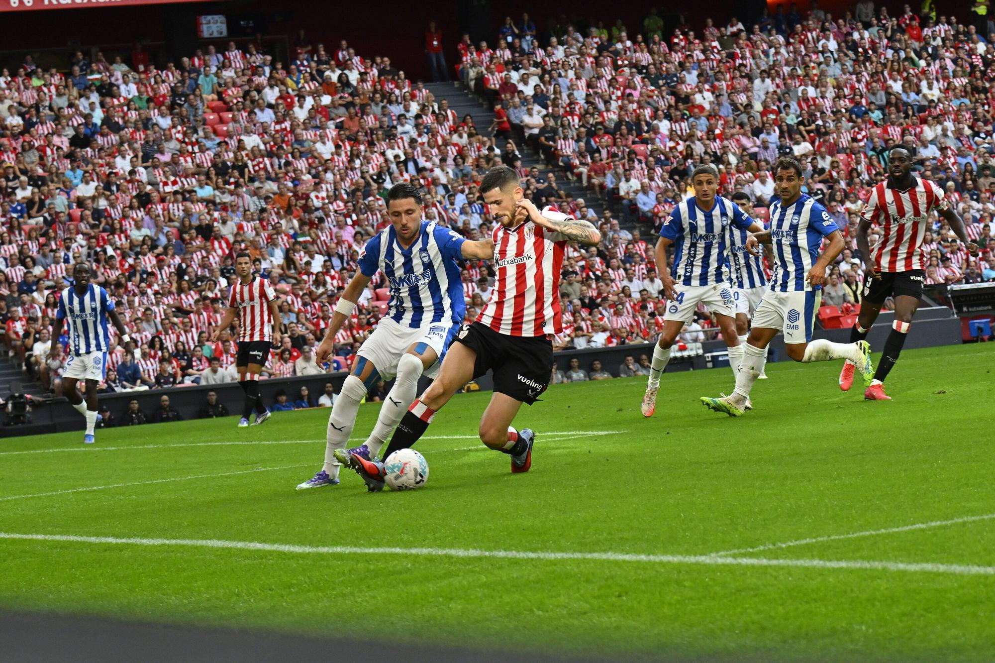 En imágenes: Así está siendo el derbi entre Athletic y Alavés en San Mamés