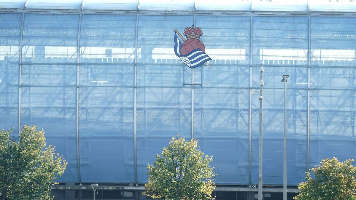 Escudo de la Real colocado en Anoeta