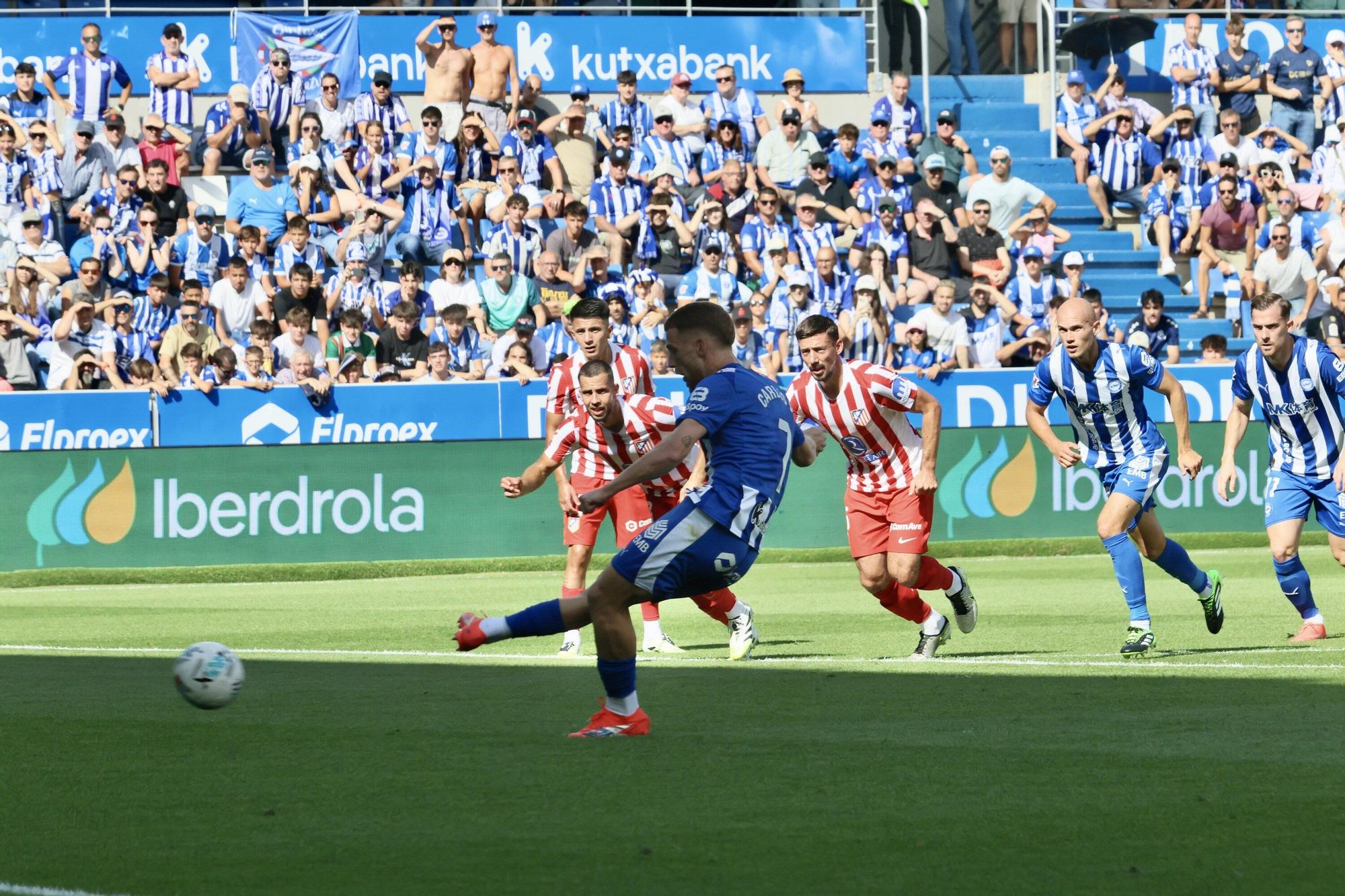 En imágenes: Un punto de oro para el Alavés tras empatar con el Atlético