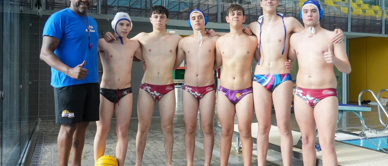 En imágenes: El Club Waterpolo Lautada vuelve a la Primera División de la Liga Vasca