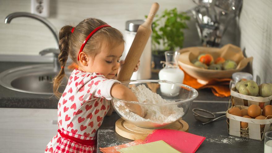 Cocinar con niños en vacaciones: tres recetas divertidas y deliciosas