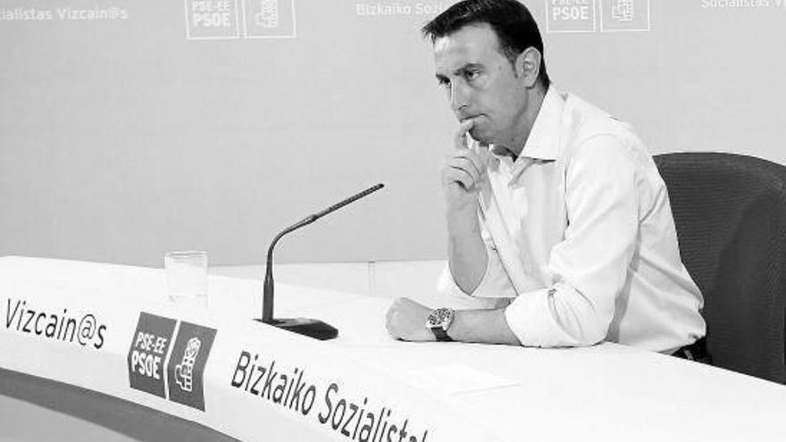 Mikel Torres presentó ayer los ejes de su proyecto en estas primarias del PSE en Bizkaia