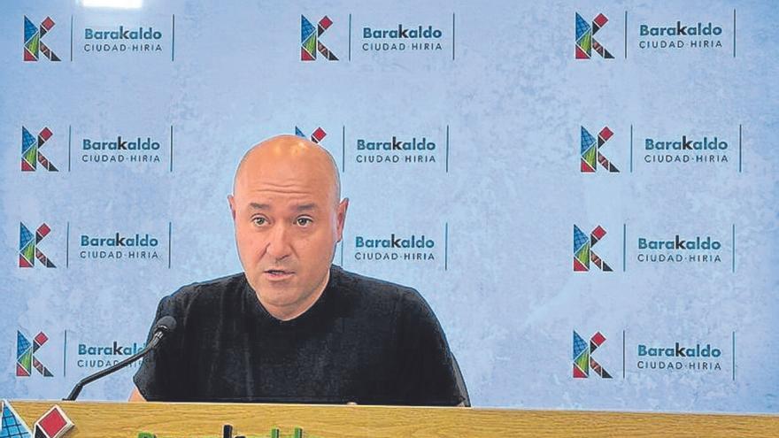 Las asociaciones de comercio fabriles reciben 142.000 euros