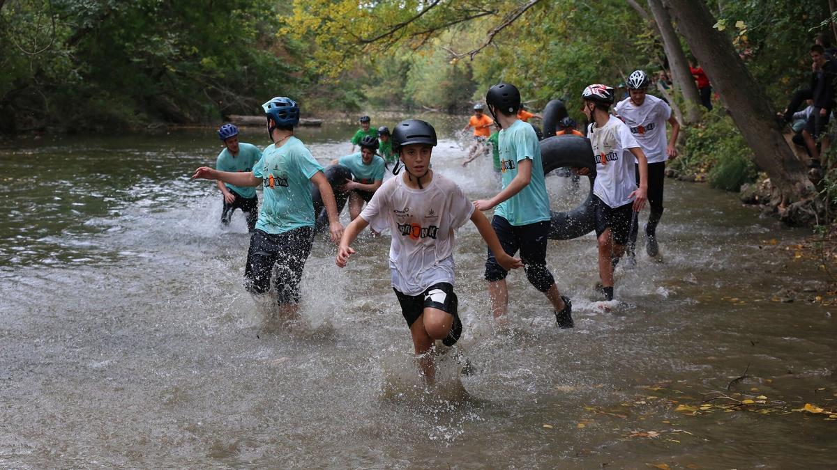 Erronka: en marcha la prueba de remonte del río en el Oinez 2025
